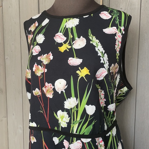 Victoria Beckham Floral Print Sheath Dress - Picture 3 of 6